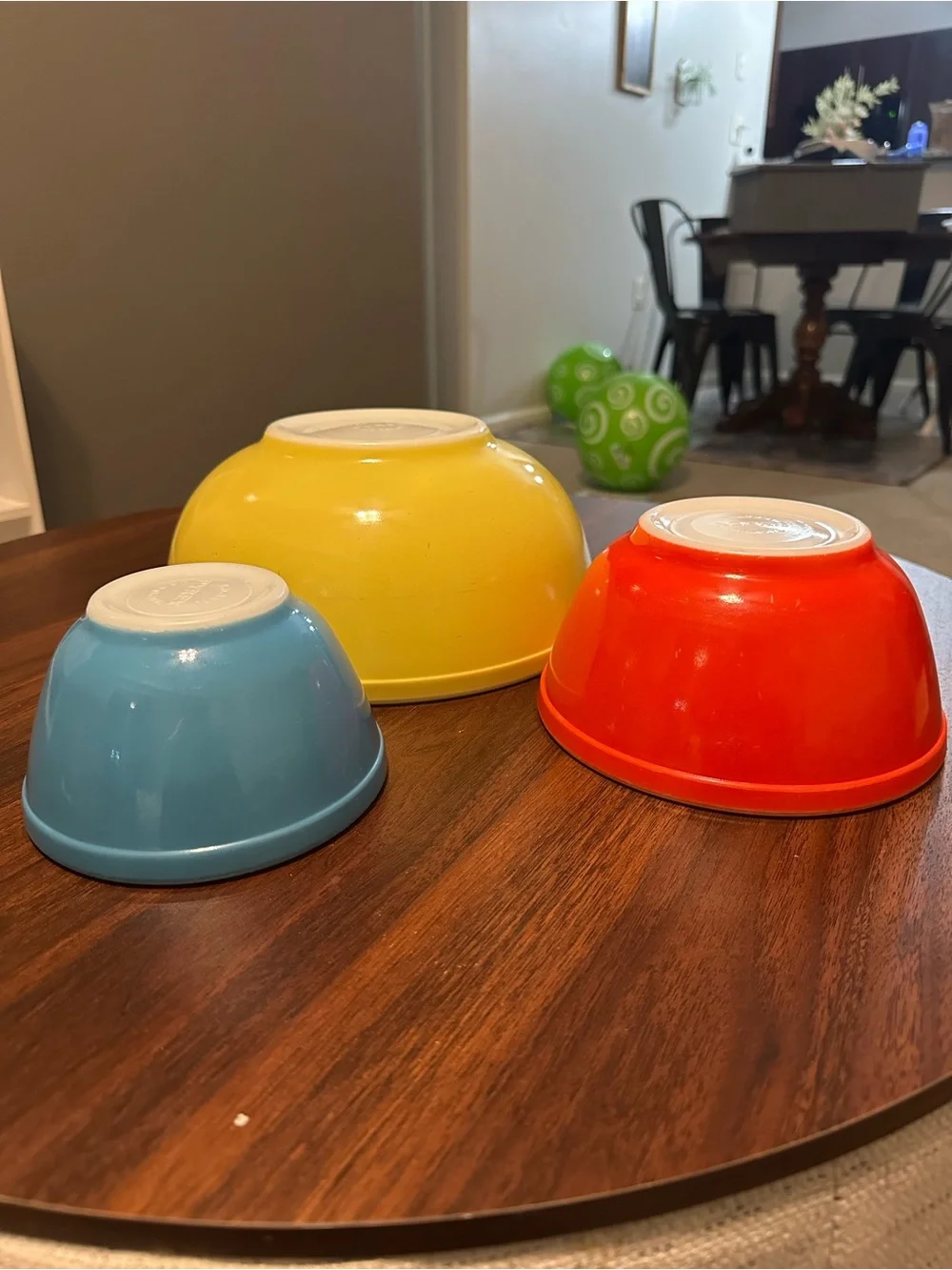 VTG Mid Century Pyrex Primary Colors Nesting Mixing Bowls Complete Set Of 3